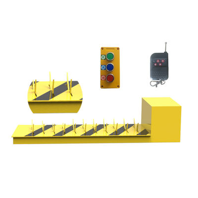 kopen Van de de Moordenaarsveiligheid van de afstandsbediening Automatische Band de Wegband Spike Barrier online manufacture